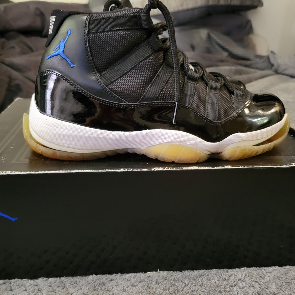 Jordan Black and Blue Athletic Shoes High-Top